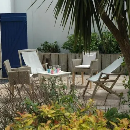 فيلة Grande Maison En Plein Coeur Du Bourg Au Calme Avec Jardin Clos, Commerces Port Et A Pied