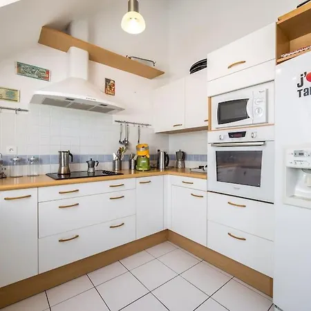 Grande Maison En Plein Coeur Du Bourg Au Calme Avec Jardin Clos, Commerces Port Et A Pied فيلة La Trinité-sur-Mer